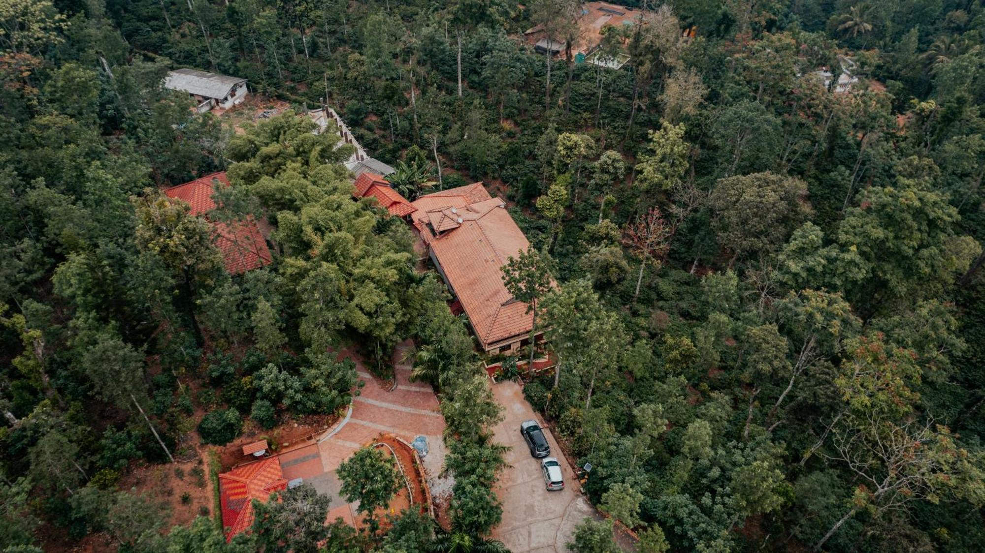 Kingmaker'S Plantation With River Stream Madikeri Exterior photo