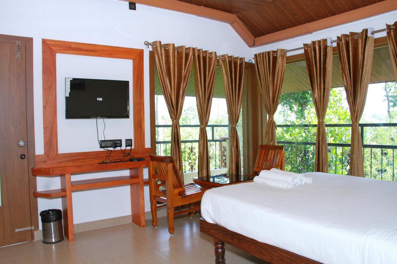 Kingmaker'S Plantation With River Stream Madikeri Exterior photo